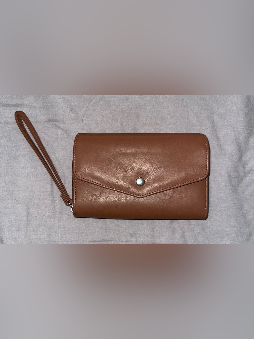BRANDLESS Women’s Classic Brown Leather Envelope Wallet